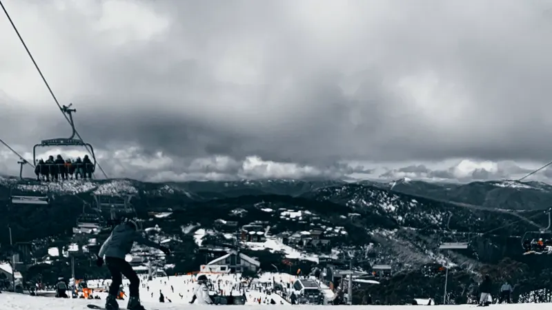 A still Kime pulled: the chairlift above the valley