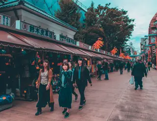 A still Kime pulled: the shopping street at dusk